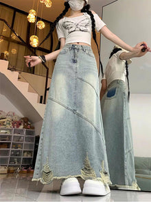 Chân váy Jean rách gấu cạp cao dáng chữ A xẻ tà sau dành cho nữ ED51