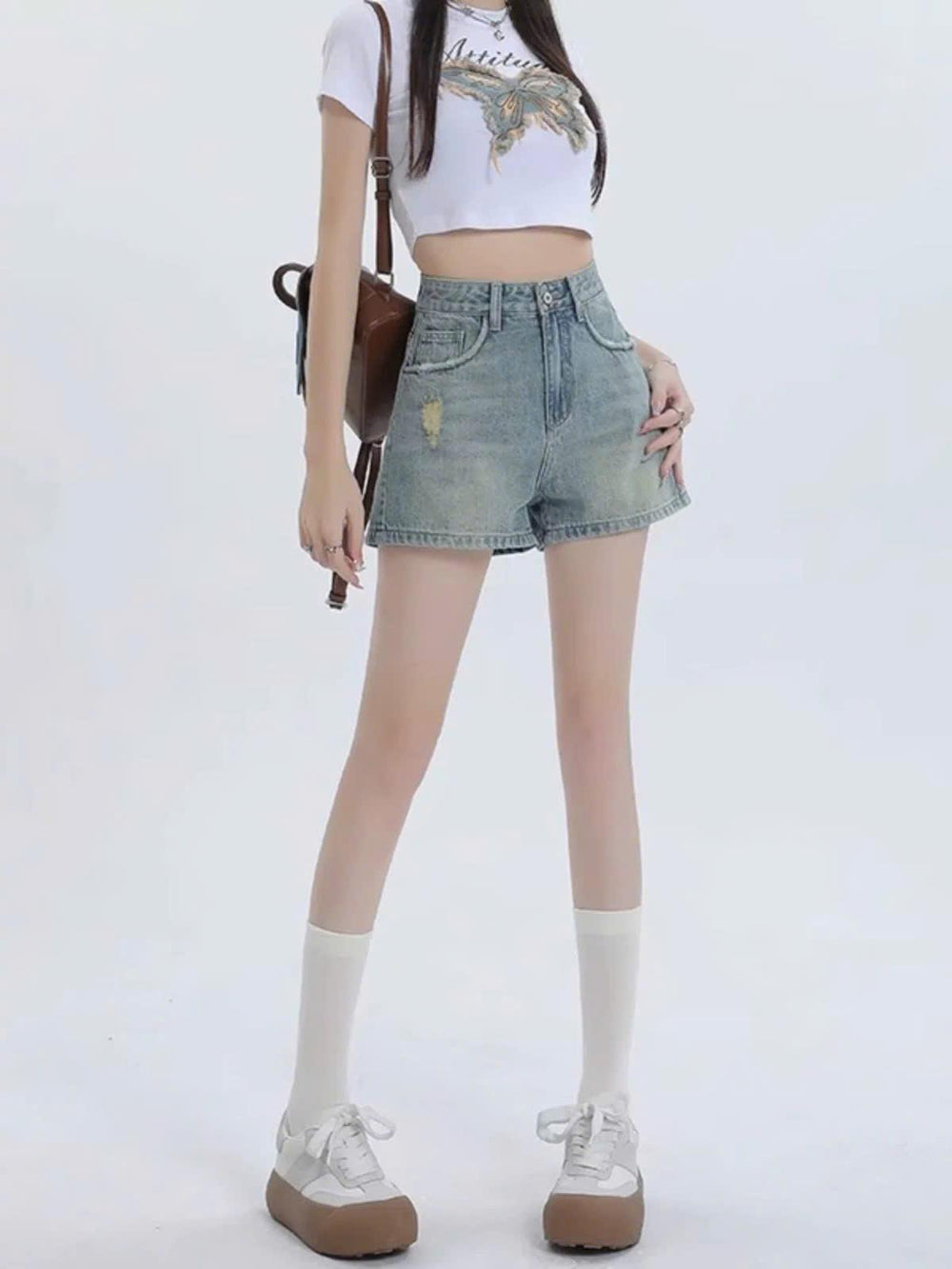 Quần short nữ jean lưng cao thời trang rách túi ED13 - Thiết kế trẻ trung năng động & Chất liệu bền đẹp phù hợp nhiều phong cách